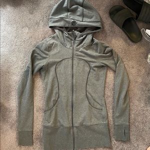 Lululemon gray running jacket